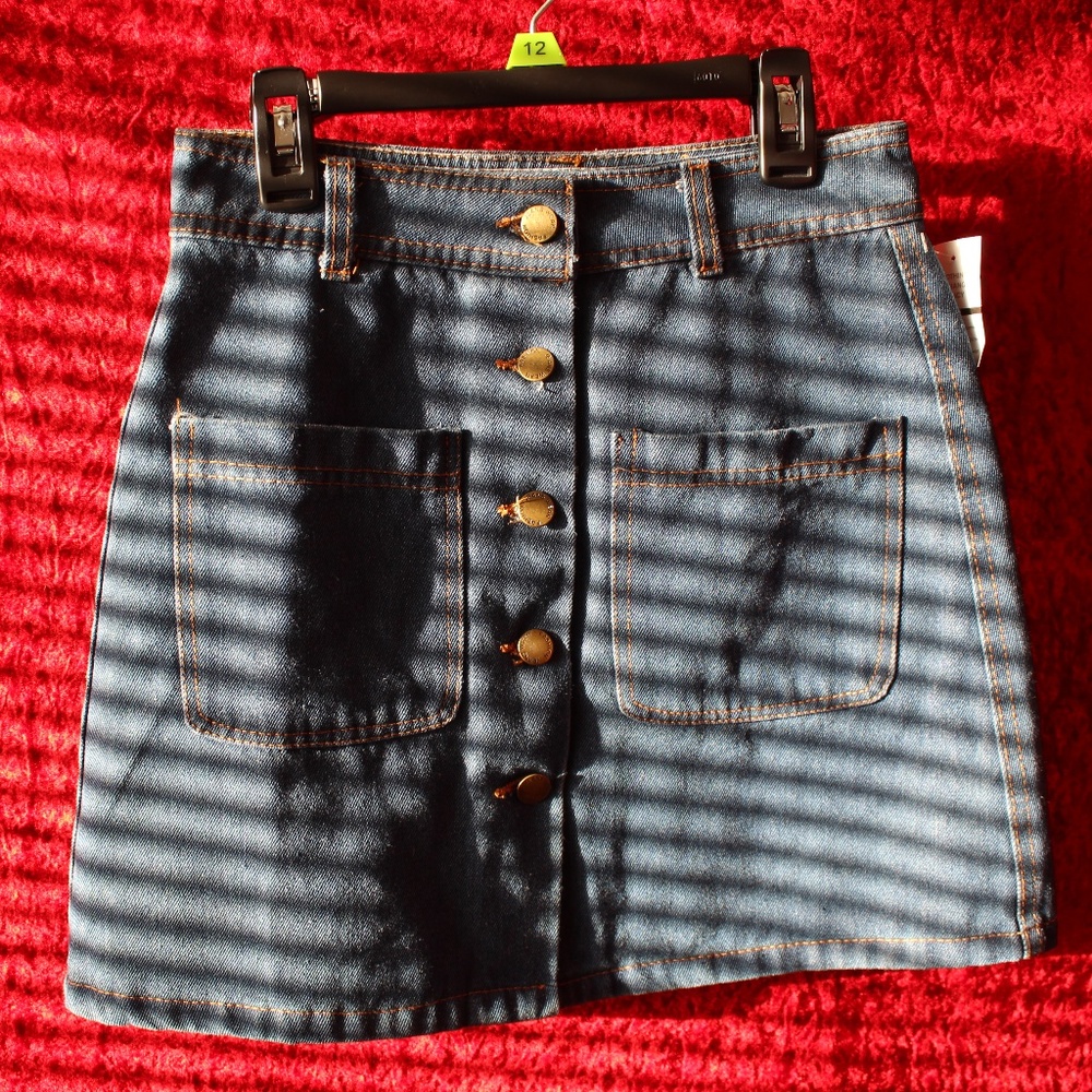 Vintage Denim Mini Skirt (w/ Two Pockets)